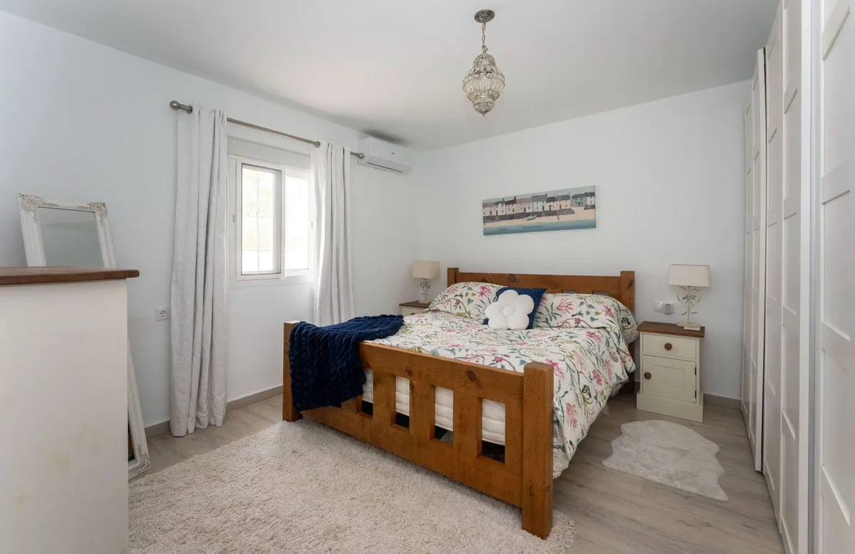 f507d73d-3a90-4dce-b0c2-3faaaf8c031a