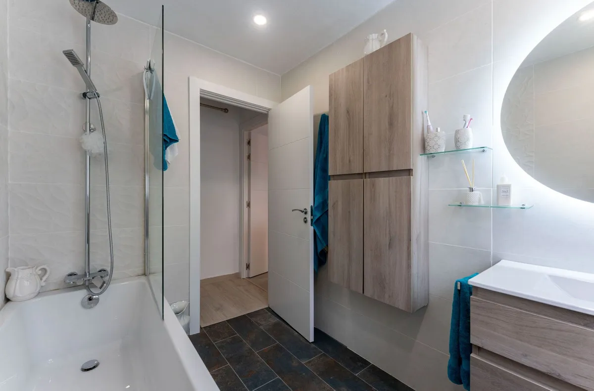 f568de97-80b7-41d9-bd29-b3008adc9bac