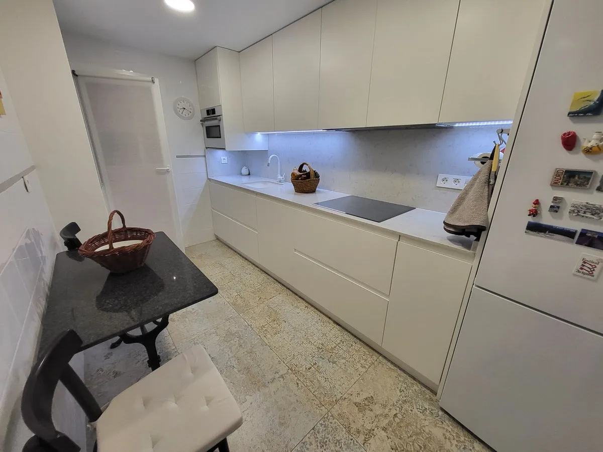 c4e4993f-32f7-453f-8620-8732b35039db