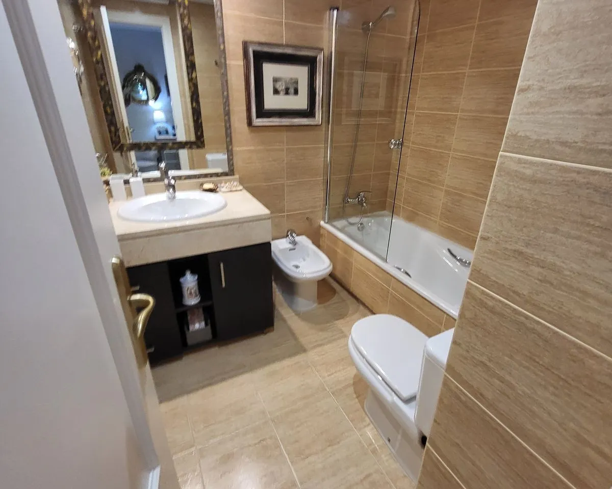 ec4271ae-5f67-49a9-a4f1-82174a6aa51b