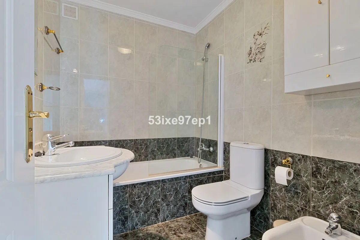 fcdc8d47-03c8-4d7a-bc68-cf124ba6ff30