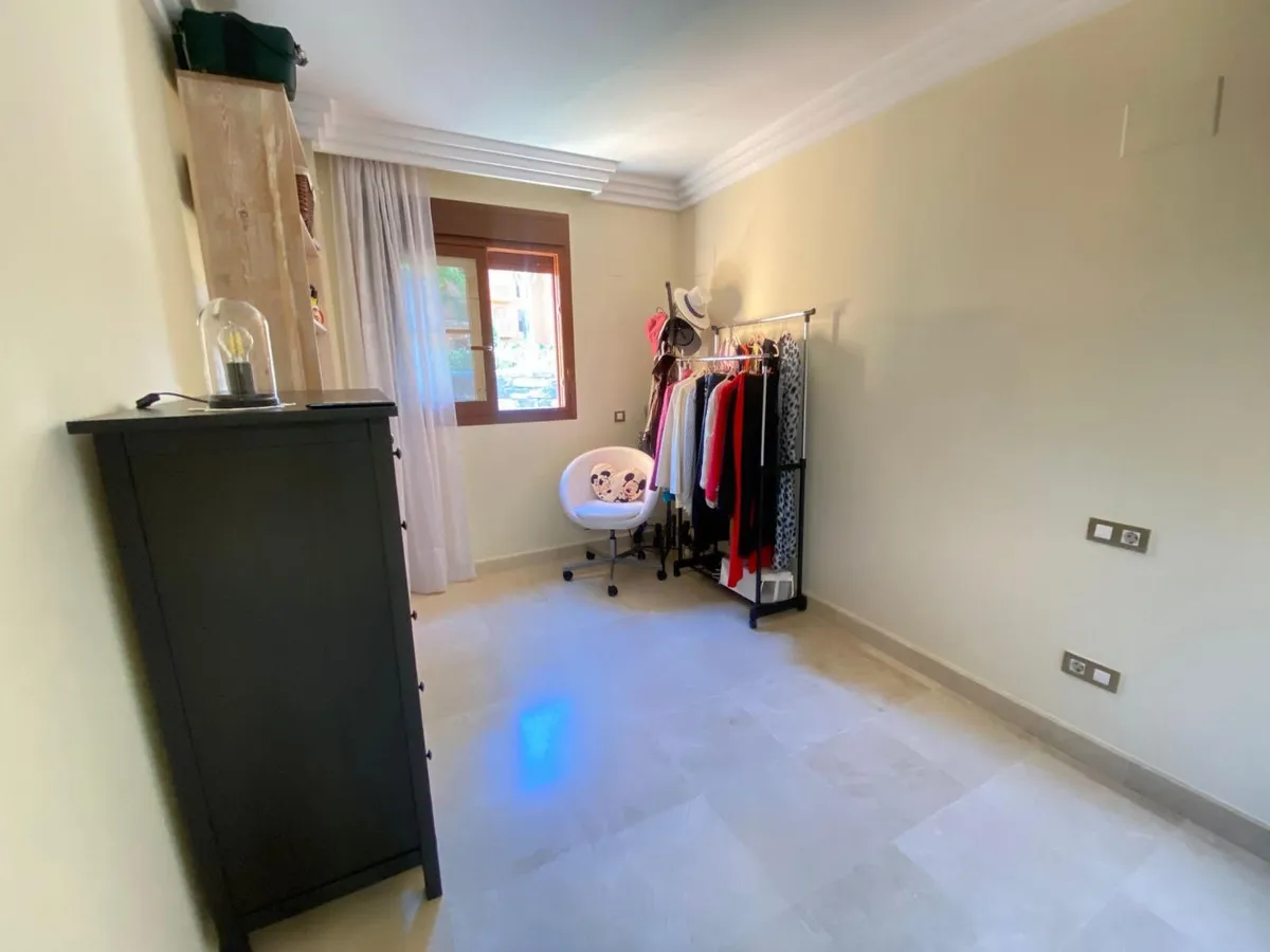 e2a211f4-c7ab-47f9-9f30-53bb34f85766