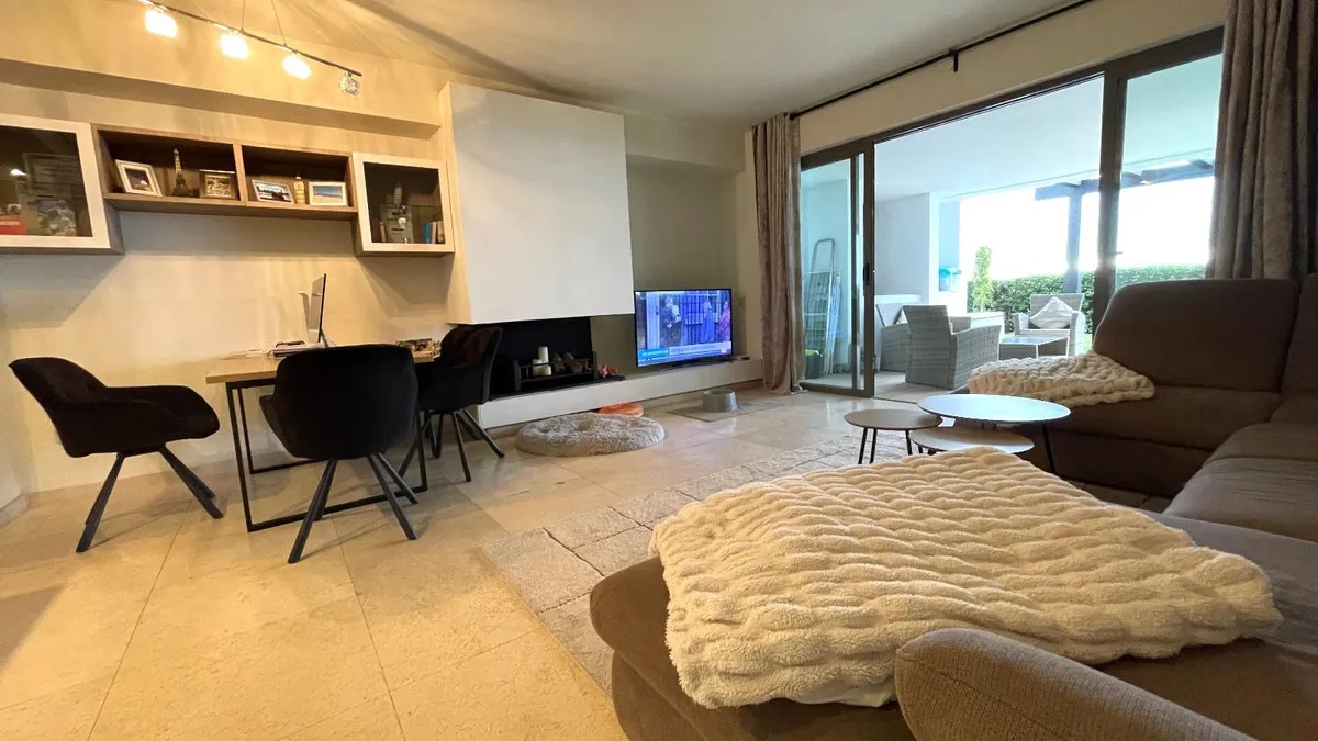 13ac6d63-e0b5-4dea-9188-d38de3e0f1fd