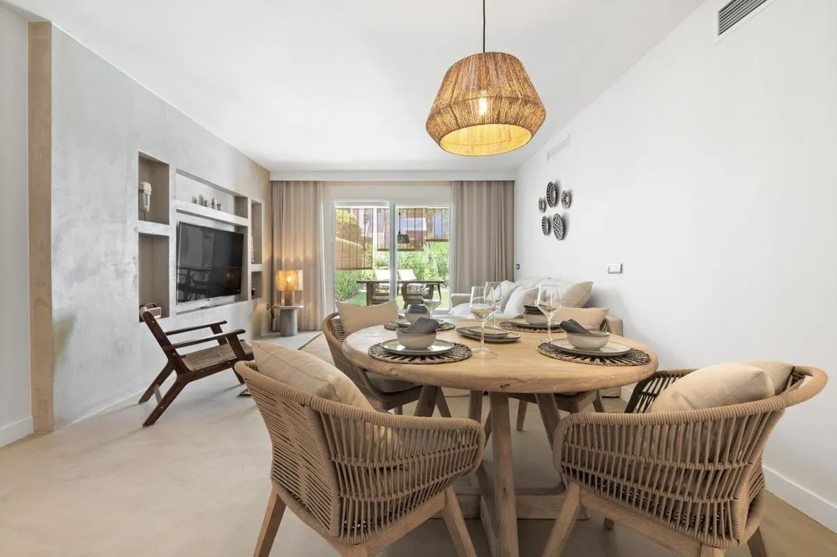 1e94dbb3-1246-4af6-a206-232839f8e5aa