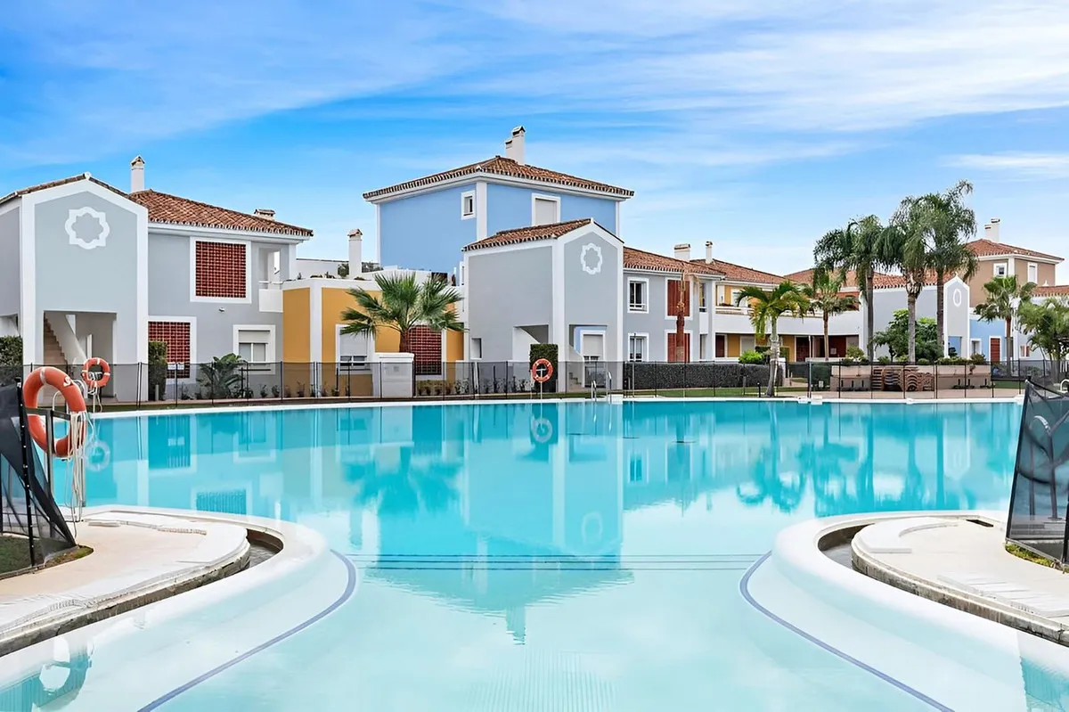 9a5843ff-9488-4cbb-88ef-fad158ac597b