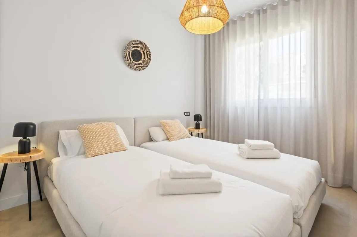 b7d5dd2f-f4be-4251-8797-69d4d677b1a8