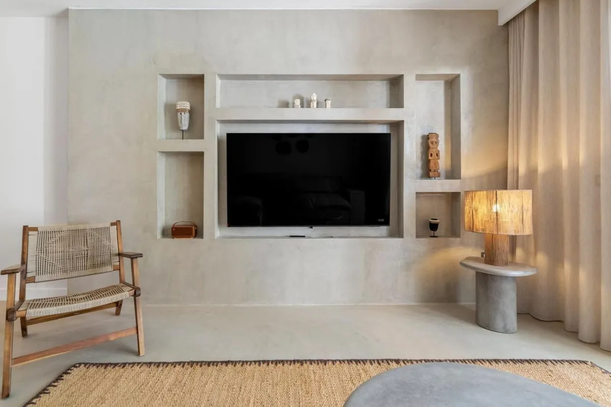 bb013ad1-f779-4137-9c2c-579c2d710388