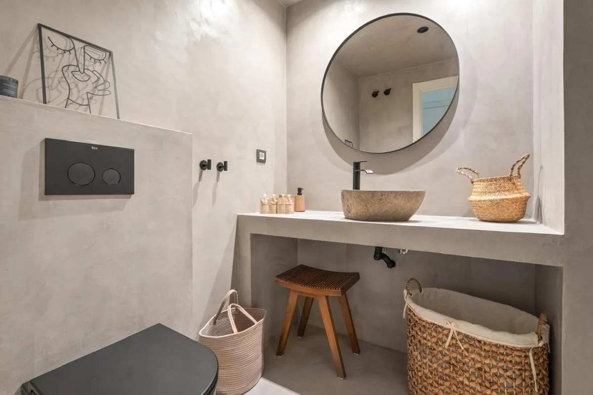 c1b50224-b6b6-457c-b27f-13f6ce84229a