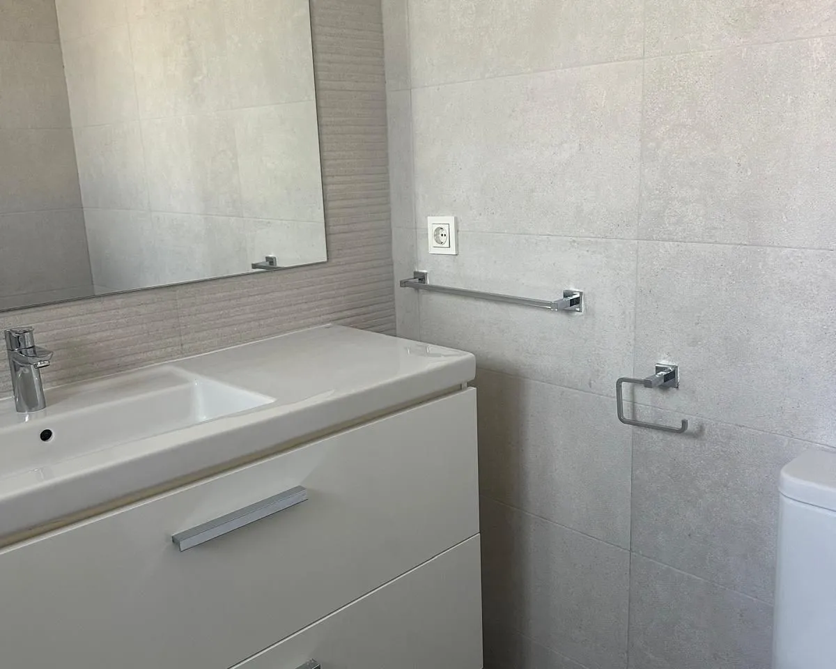 3af8b273-6f1f-4138-b740-3417fee8757d