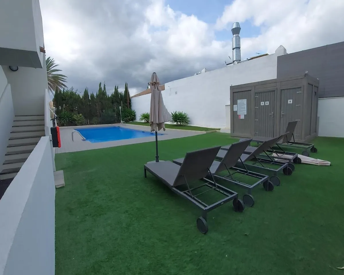 a73c28e4-ce29-414b-8267-f2081ac9e2f5