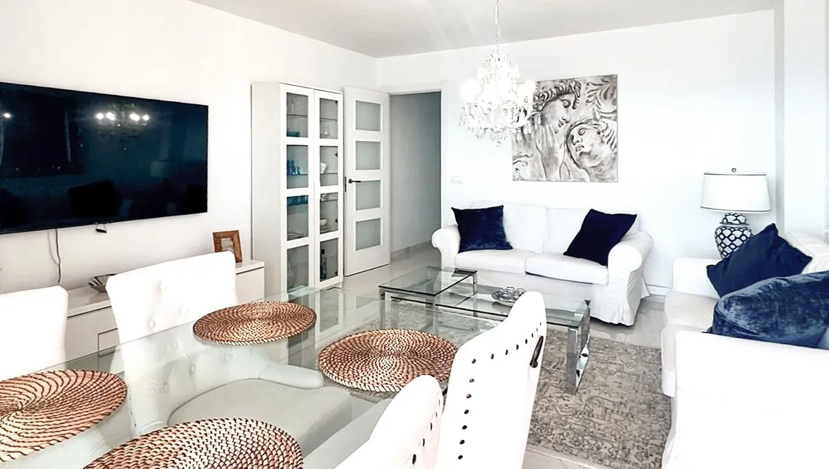 ecbbbb60-6fa1-4cd4-b1d7-6da40174a735