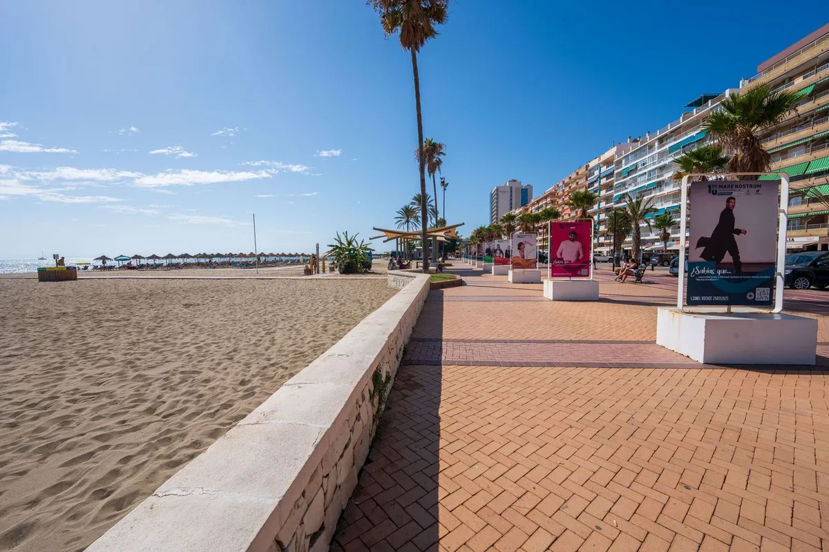 f2d5d4cb-81ab-405e-96bb-7182dfa1b3ad