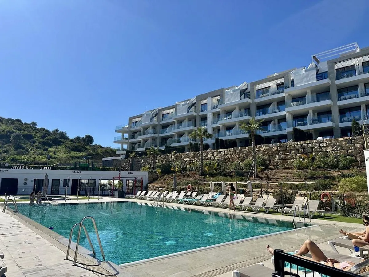 5df59f39-798e-4102-bcce-9f5e63a5d9d9