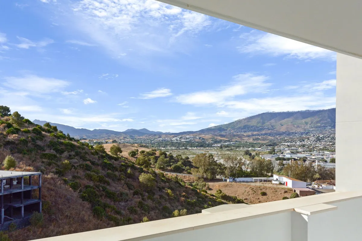 bb5e2d50-60ba-4974-b1f8-567685f86918