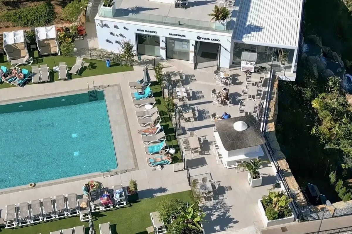 bdaa1f12-c27f-4947-9a34-0c0d732a69f9