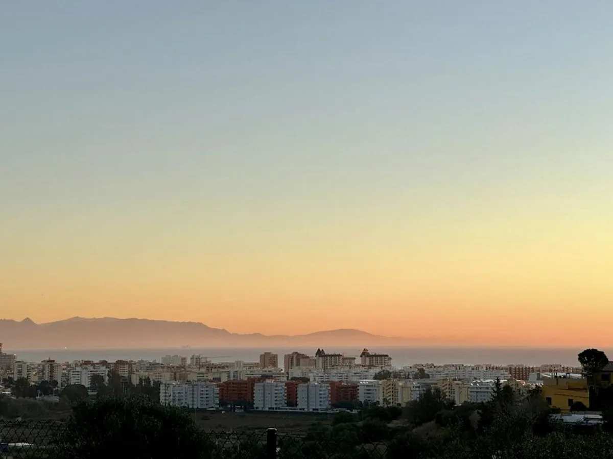 fdc60ba3-151c-4e61-8b37-627937a99fda