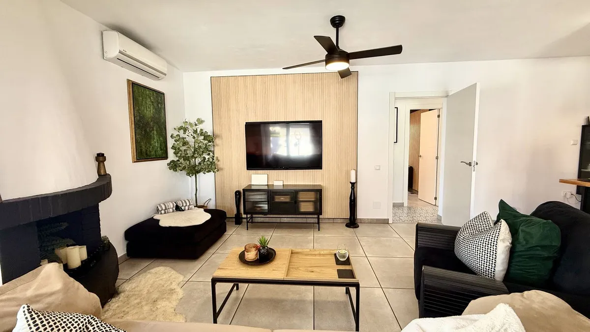 eb15e07a-1ae9-4edf-964f-ff43b2f37305