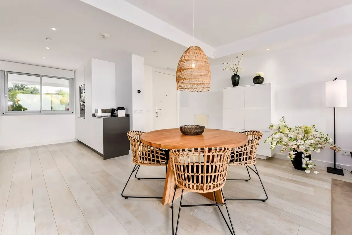 7d371e00-da24-4b7e-bcc4-4082e216006c