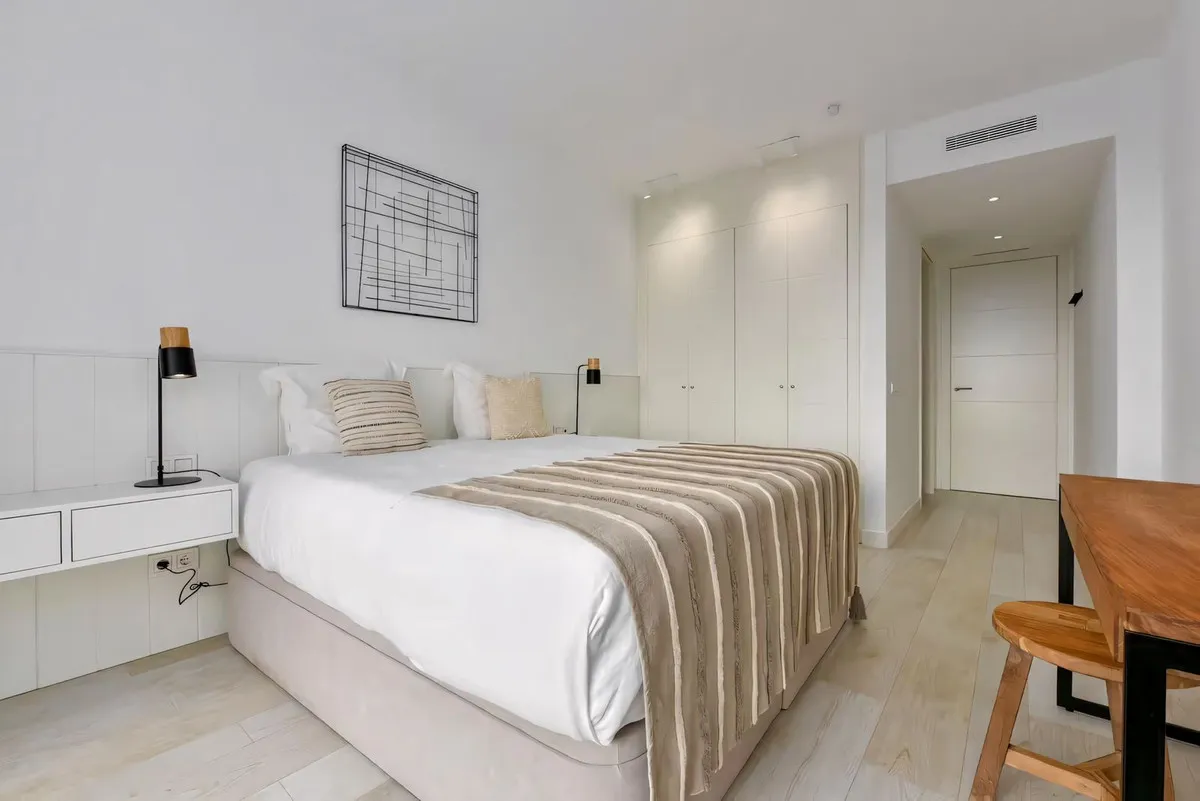 95ade9f6-955e-4fef-a0d0-f51fbf008c30