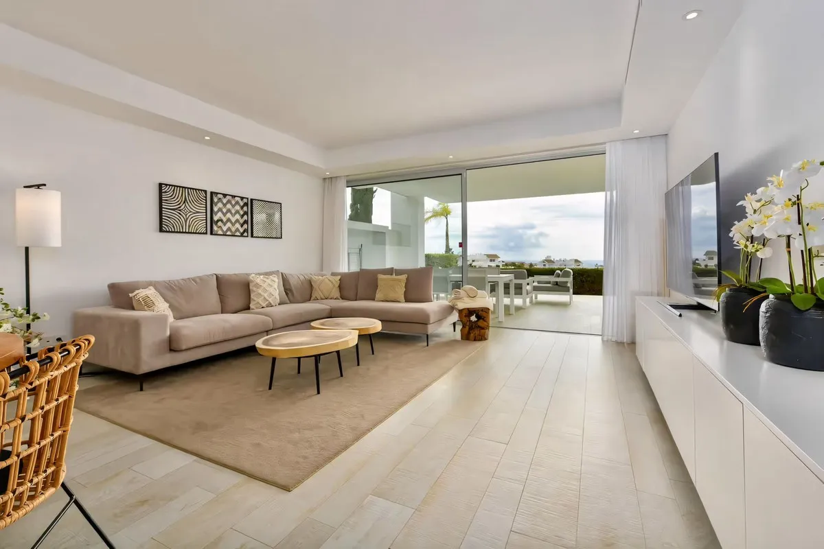 f61f949f-a946-4511-bd17-cd840266b64c