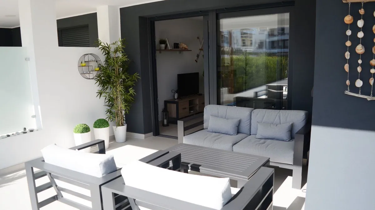 25fea6b5-0058-4862-8ee6-04b8399aa782