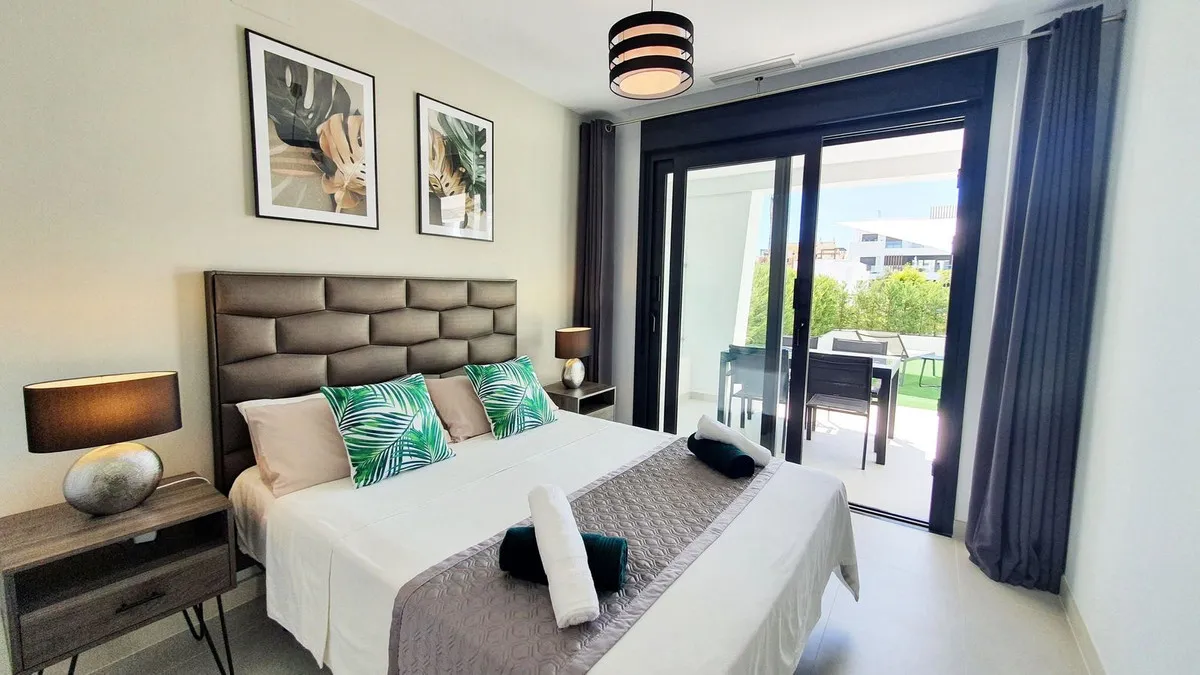 3b0f9285-9257-49d8-b12a-994055c94755