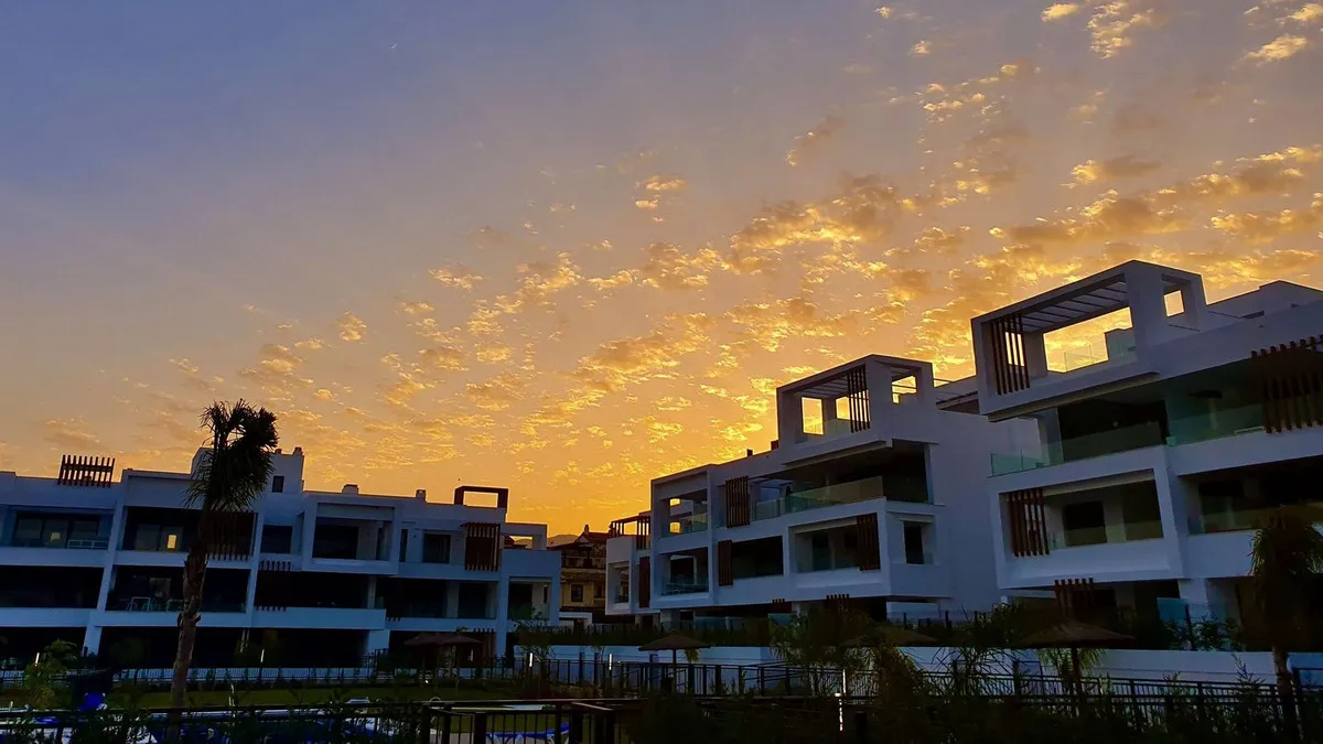 69d6c618-1dd0-4b2a-9b50-4d0339291967