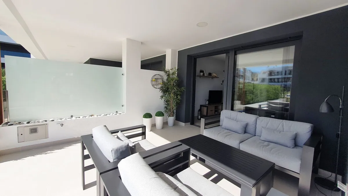 c229a586-8d49-4347-bdf4-64f3b43e4211