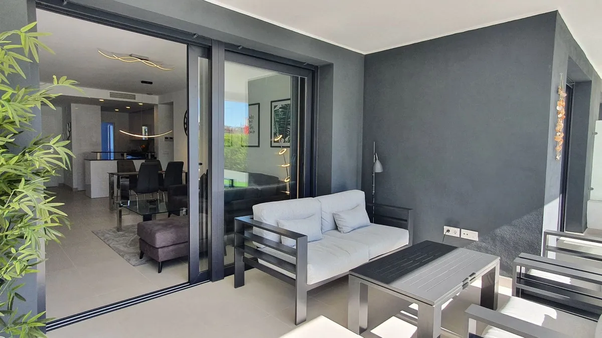 ed1cfeae-5c1e-4321-bfbf-f742b40a64a5