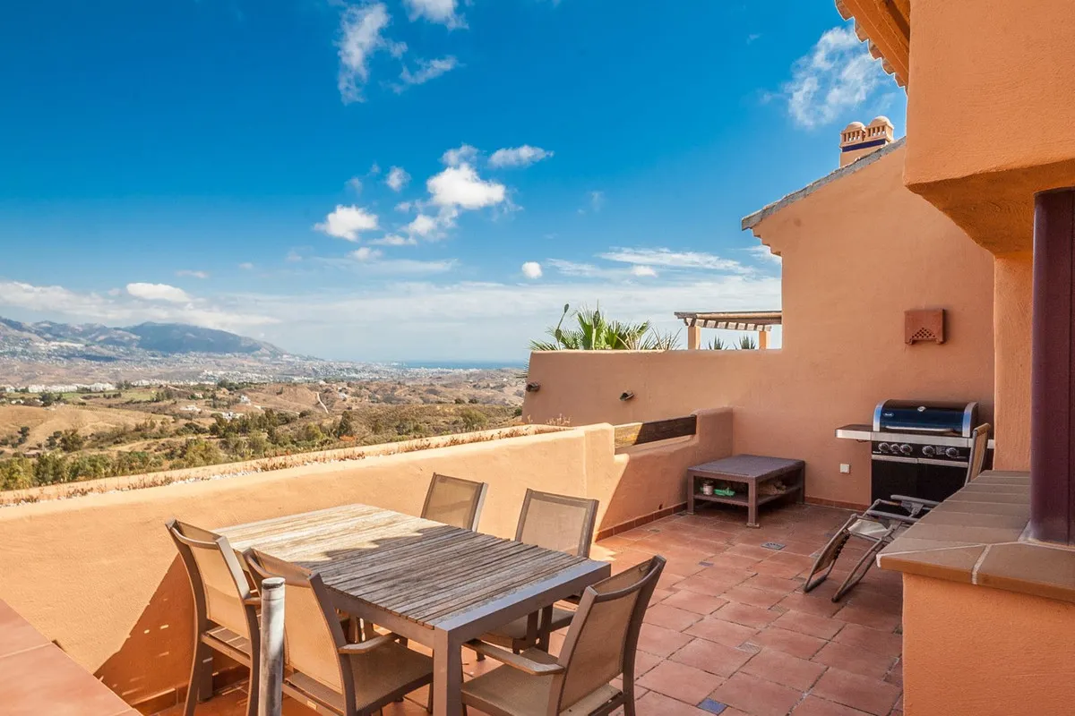 a24566e8-7f6d-4f5d-be78-1df818d99dfb