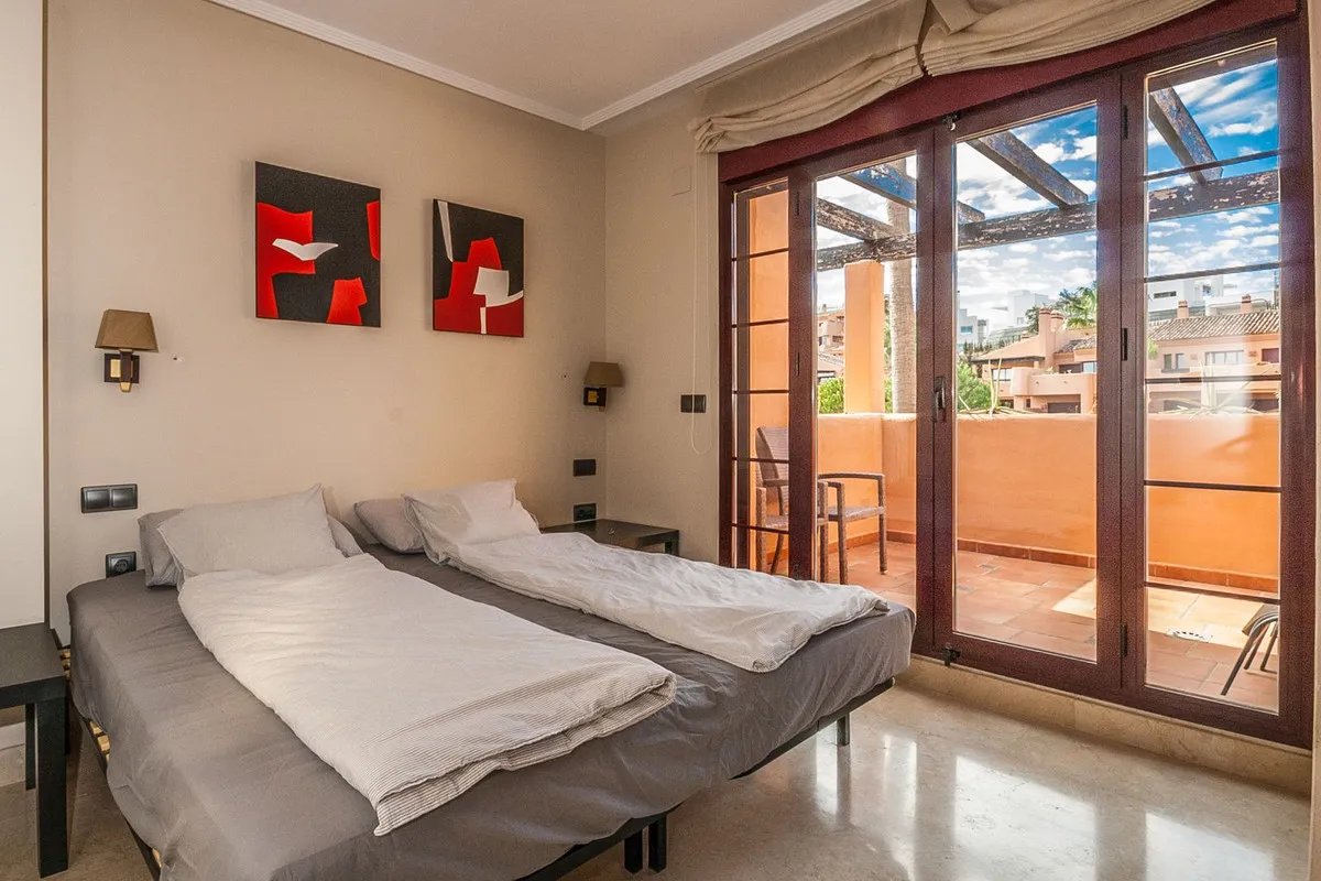 d8320d89-d10c-4a2c-9332-6fe4ee5a8ea4