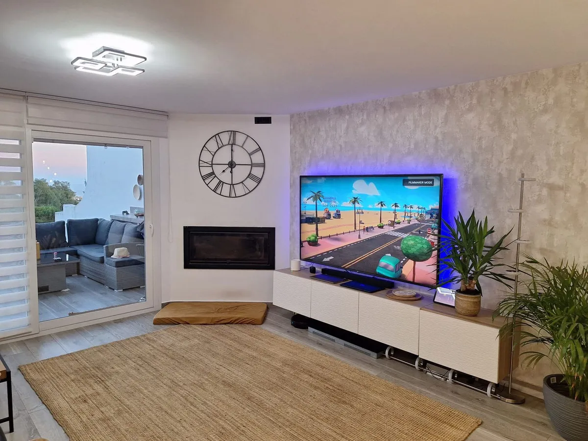 252d9556-cad8-44d3-806c-ea12452cd7d1