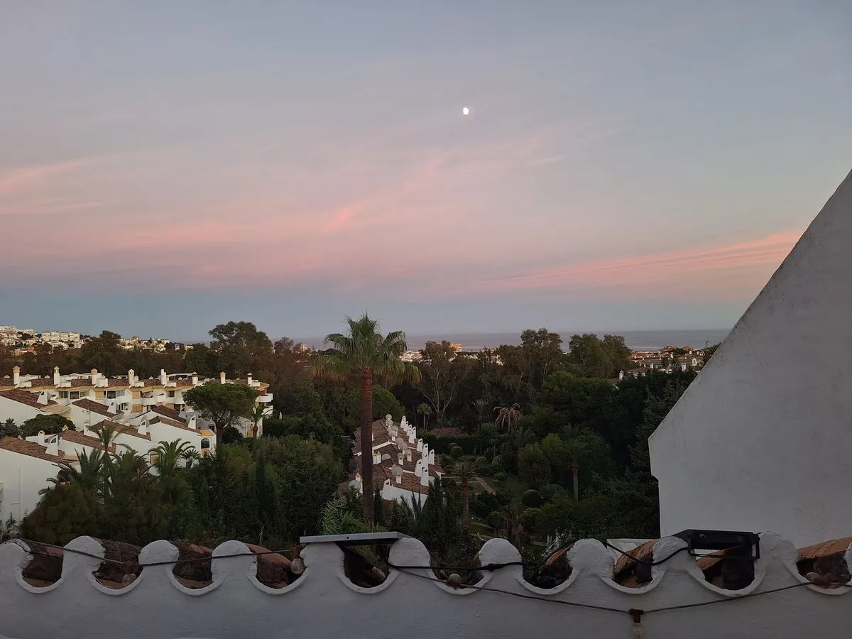 6d49263b-25ca-420b-a23e-2d5e96cb7ee5