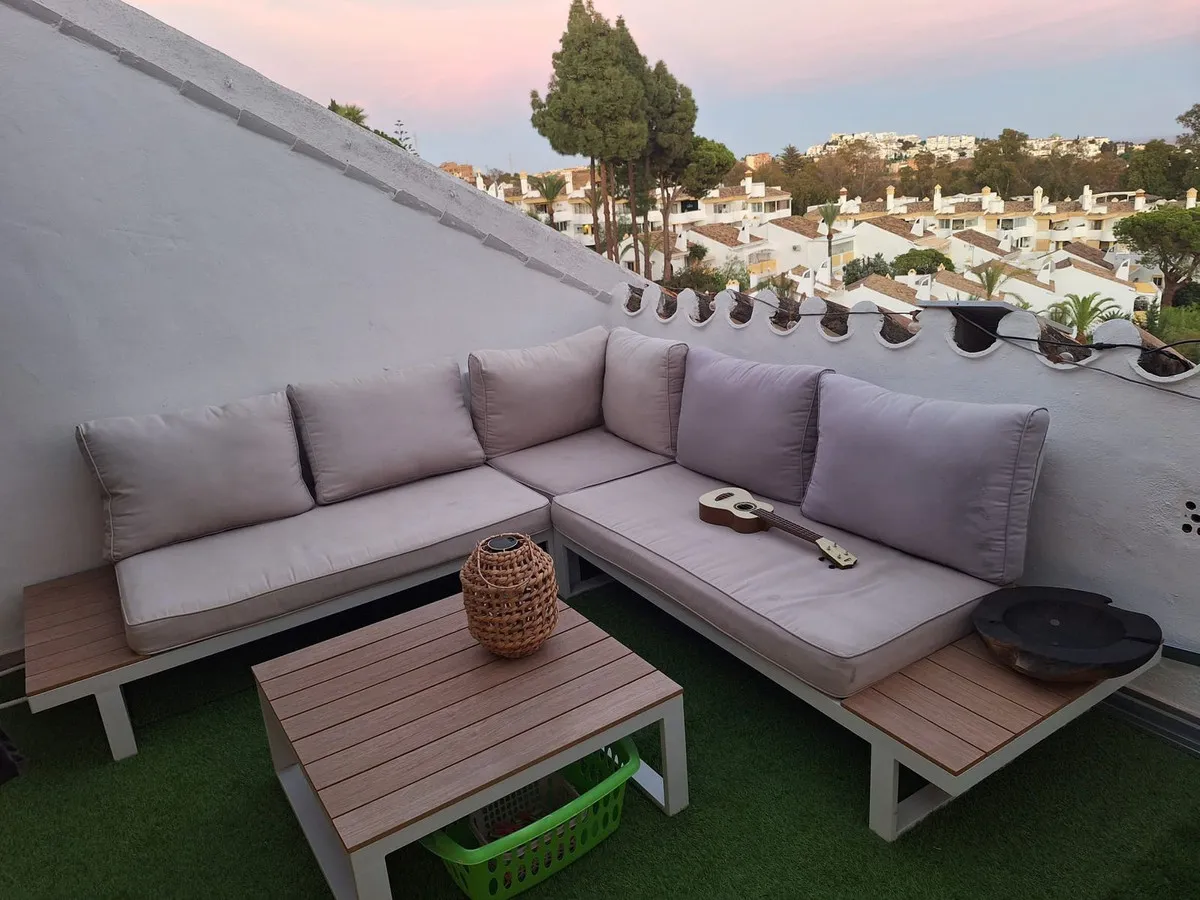 b8f7b4c4-1289-439b-9900-7a28b413f489