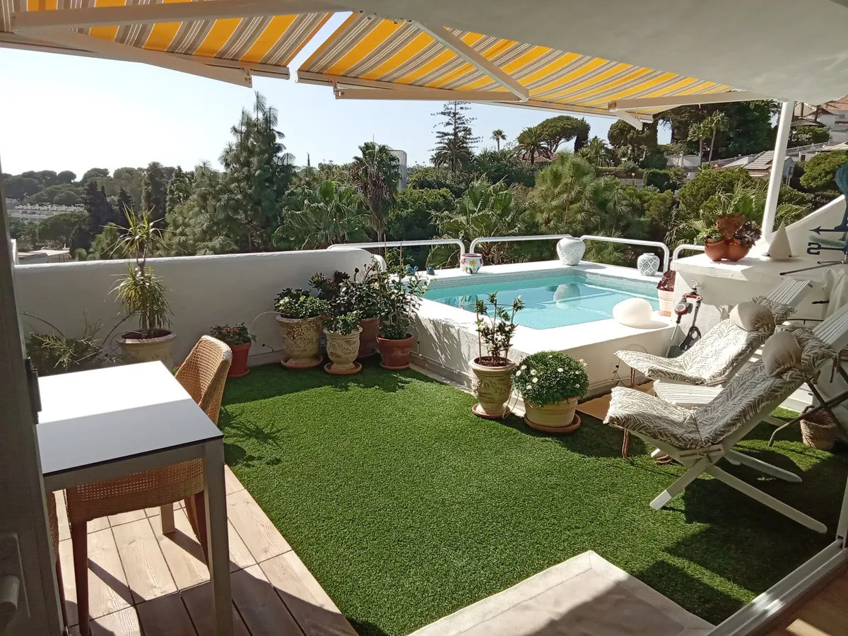 ef722973-ffbb-4d59-8e31-0bd1578d64b8