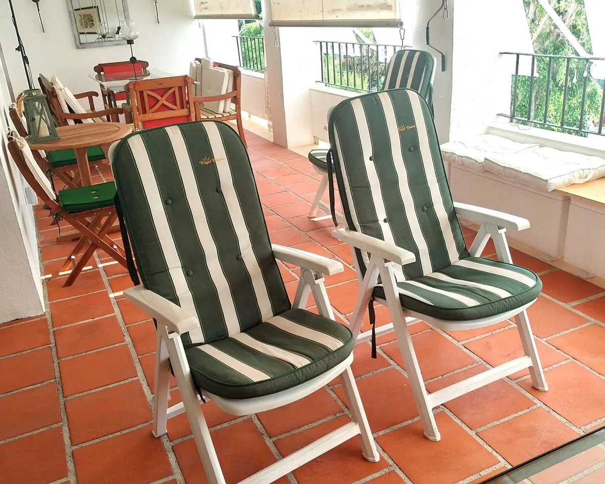 f0fd6a4d-9abe-4c05-904b-b464b3ce9137