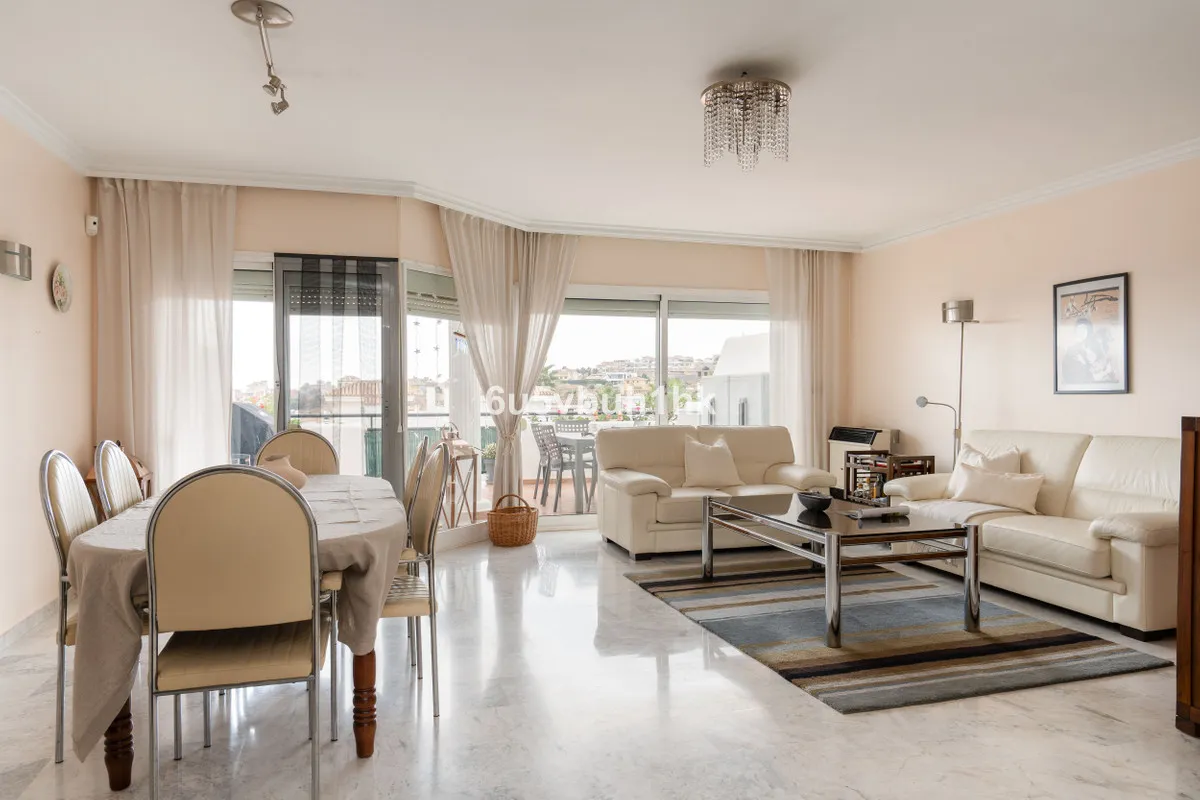 469185fc-f4de-4fd1-9a78-627b73e6aa93