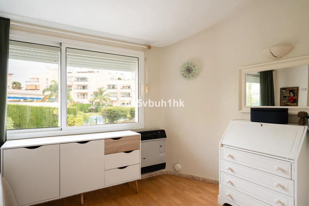 5ee6d976-8ea1-4987-9757-4712f6ec3af4