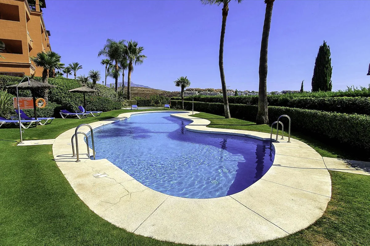 096b4d83-a5b2-4558-93cb-2a67c62ba535