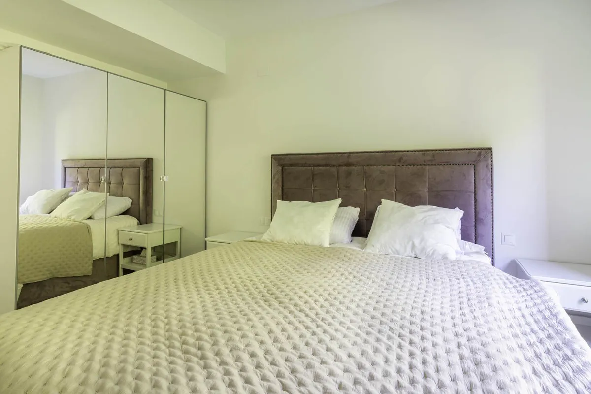 83c0621f-bb72-47fc-b459-8b2829aeccd1