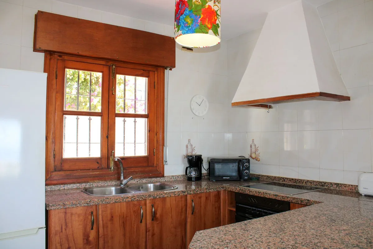 528c451d-e73b-455f-84f4-69345c776d59