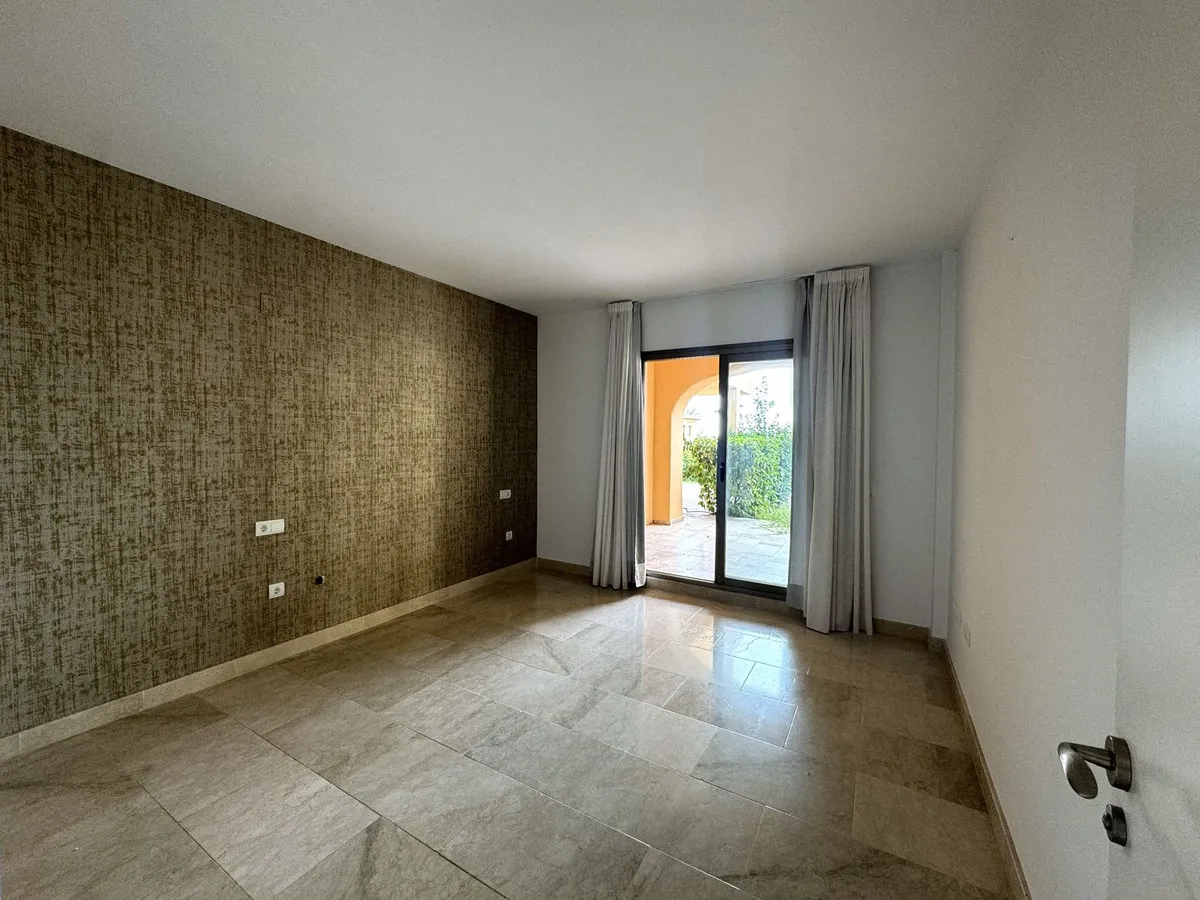 7d824968-b076-4862-91ca-50566d8e2f0b