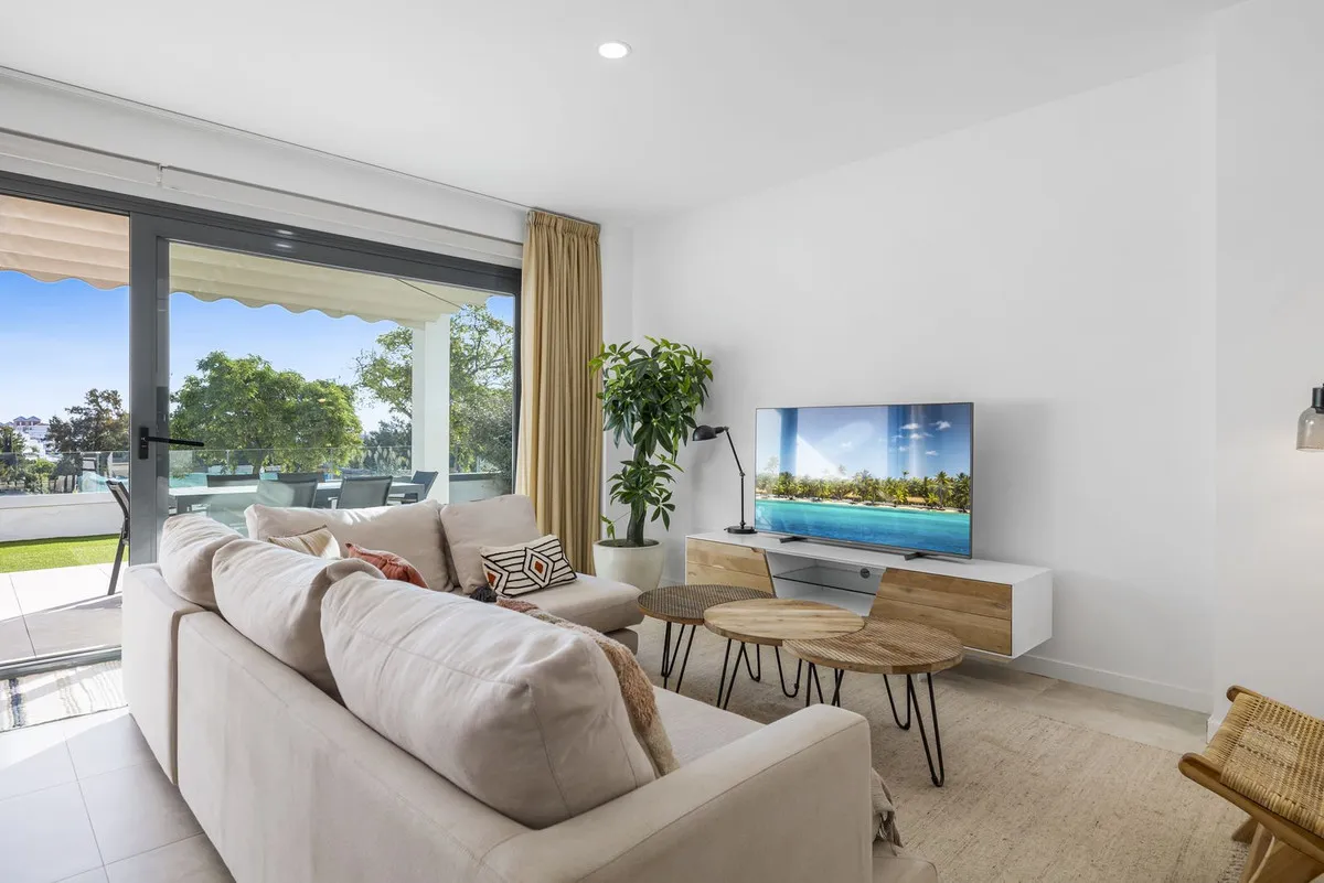 8ec38e43-7dae-4cf9-bf25-f31787f293fe