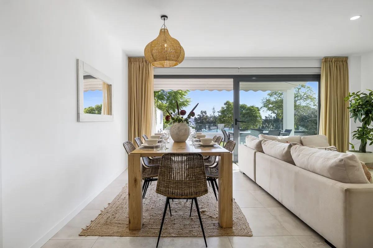 a8dba90a-8bf8-44dd-b6e7-68cd7b622d45