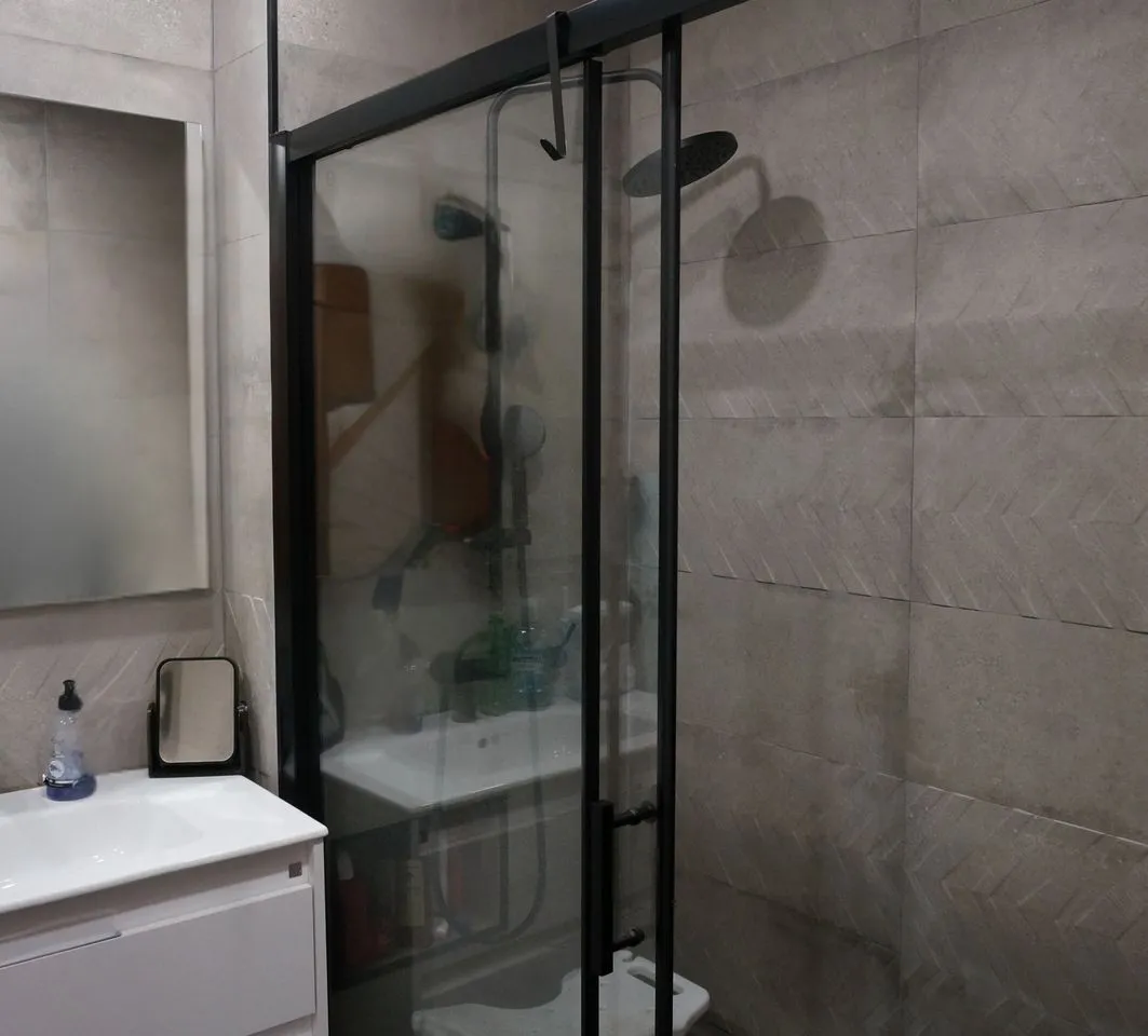 d55a9cf4-72ea-4eec-b90d-bb8c167d42d7