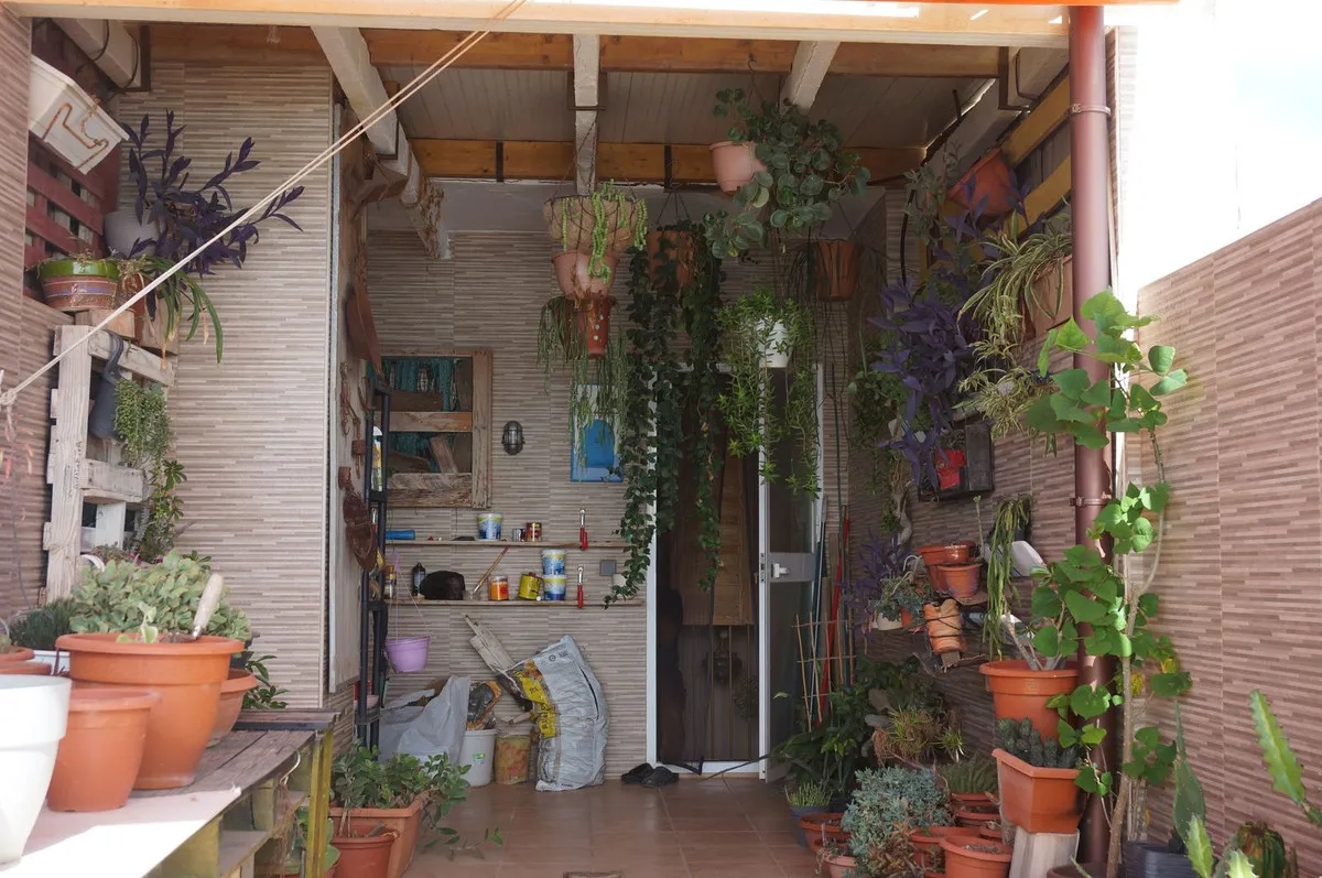 f2fc8583-bf72-4546-a506-5ee3c8ec706f