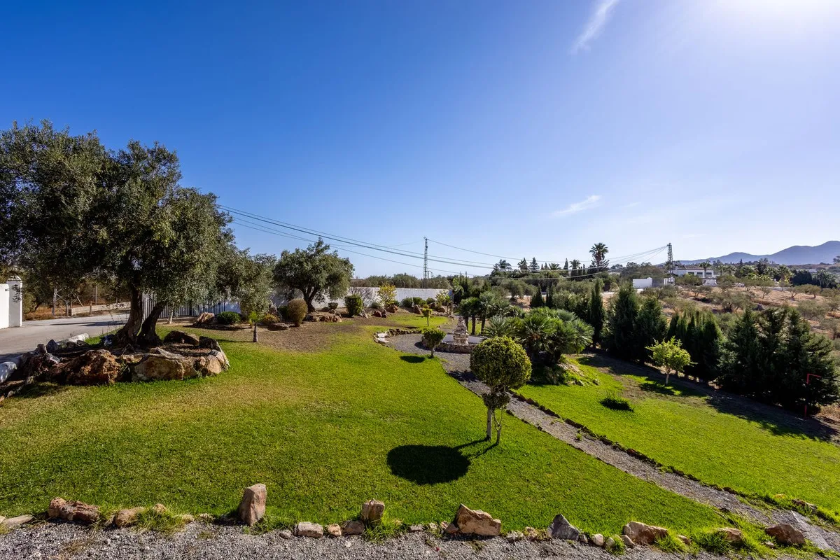 5d650838-bccd-401e-9f61-08873b8ca135