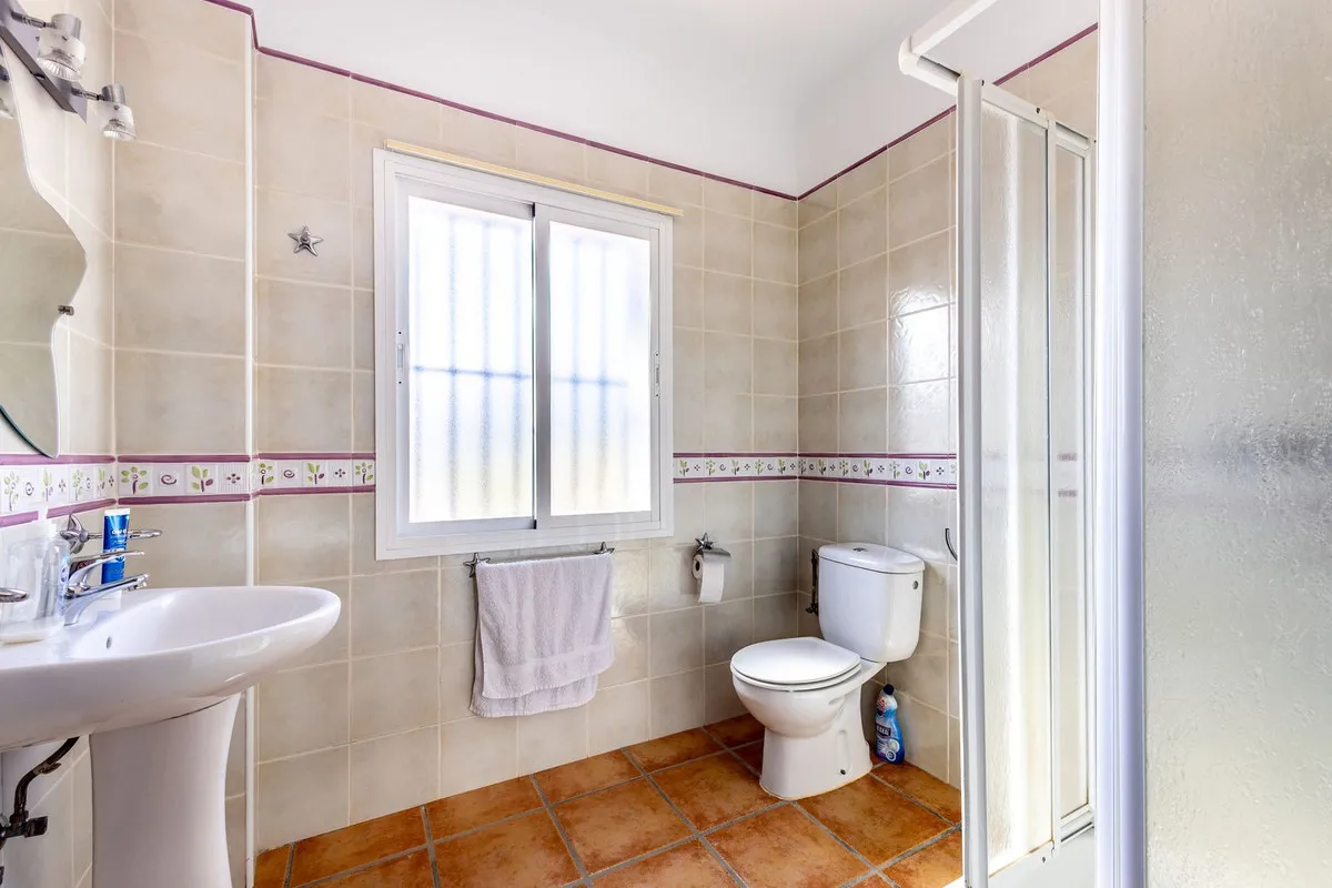 721e9cca-0430-402b-ada1-a2d04f62d810