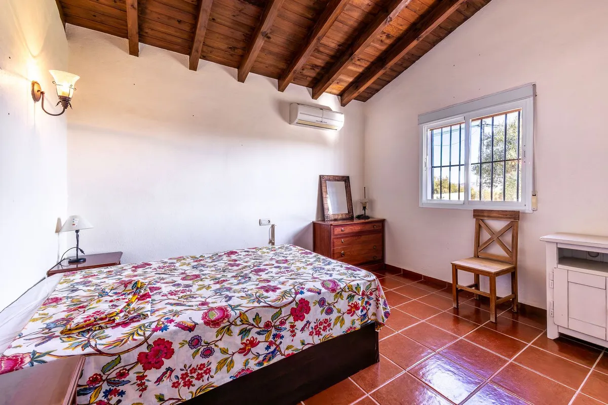 7b09e061-94c7-48b4-87ad-3f778cc29d1f