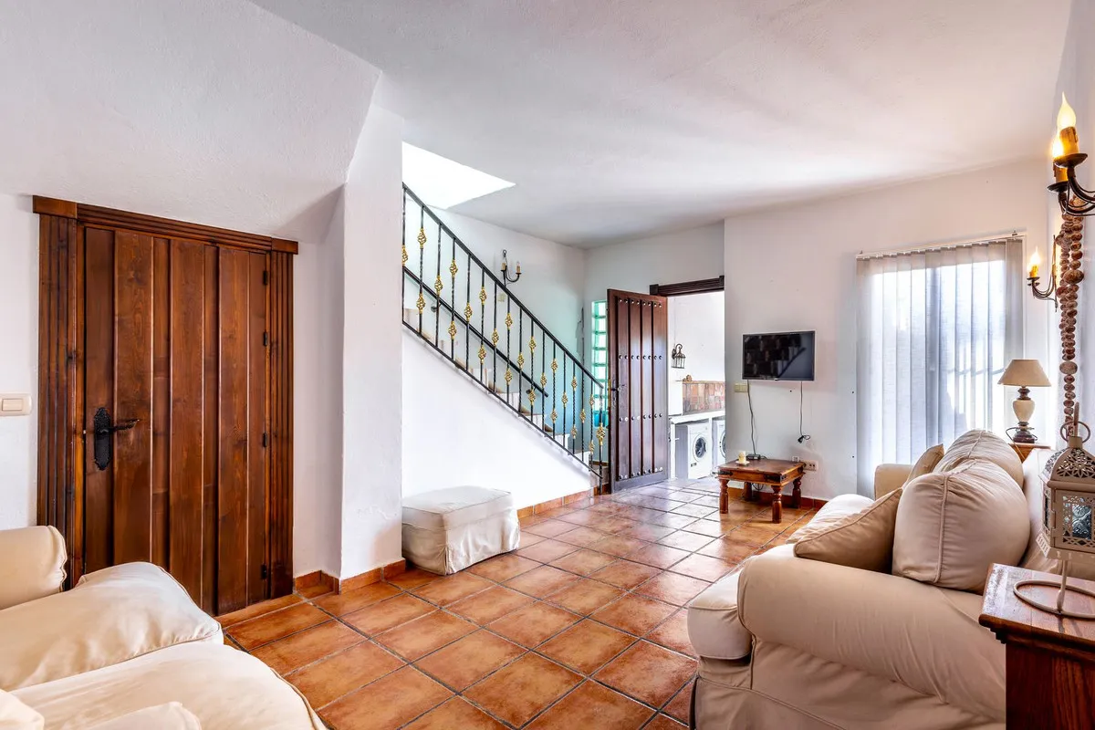 b3399ca3-43c7-4650-8822-495a49025922